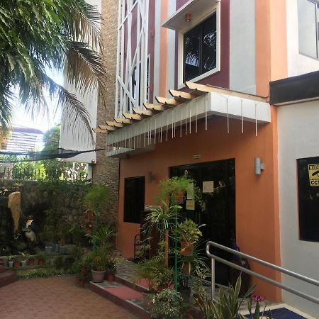 Isteraha Haven&Suites Zamboanga Exterior photo
