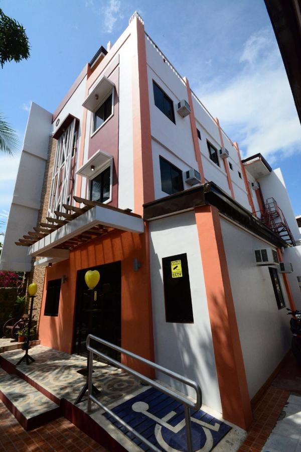 Isteraha Haven&Suites Zamboanga Exterior photo